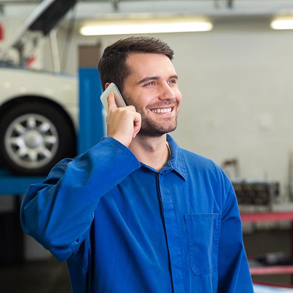 Car Mechanic phone call